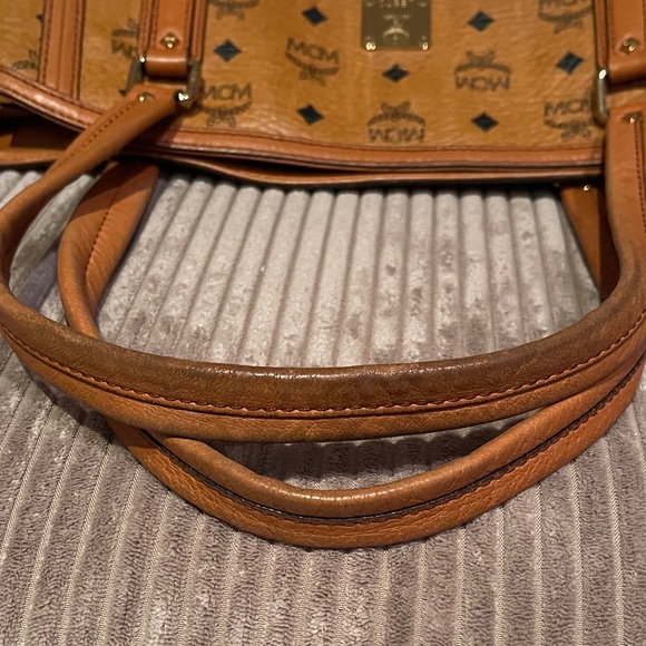 MCM Cognac Visetos Shoulder Bag - Picture 14 of 16
